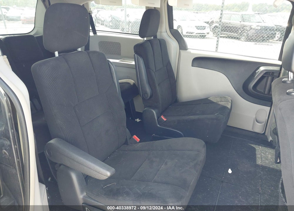 2012 DODGE GRAND CARAVAN CREW VIN: 2C4RDGDG8CR332757