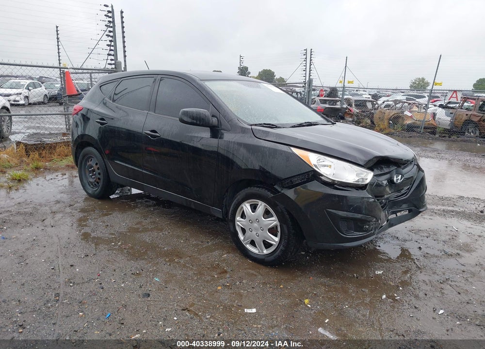 2010 HYUNDAI TUCSON GLS VIN: KM8JT3AC1AU063877