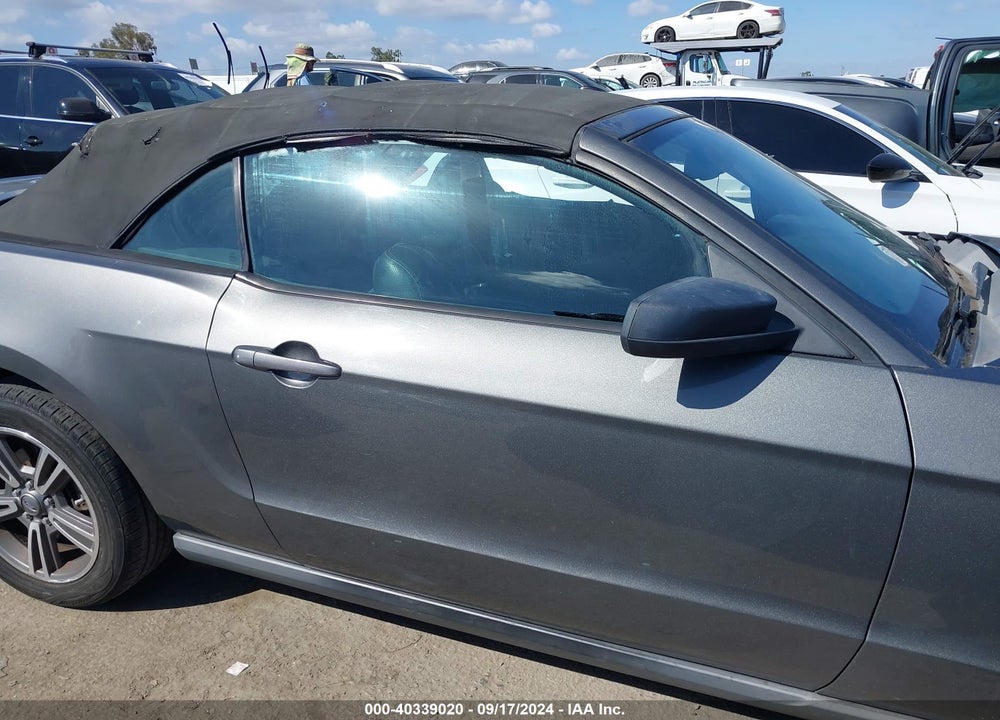 2011 FORD MUSTANG V6 PREMIUM VIN: 1ZVBP8EM8B5161519