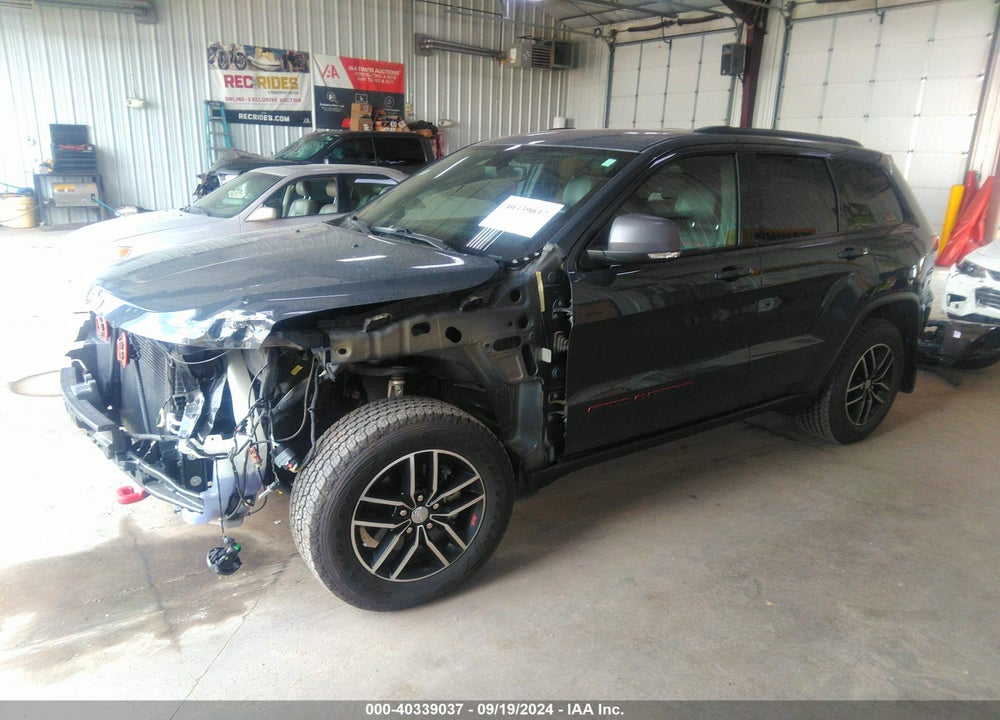 2017 CHEROKEE JEEP GRAND  TRAILHAWK 4X4 VIN: 1C4RJFLG3HC842647