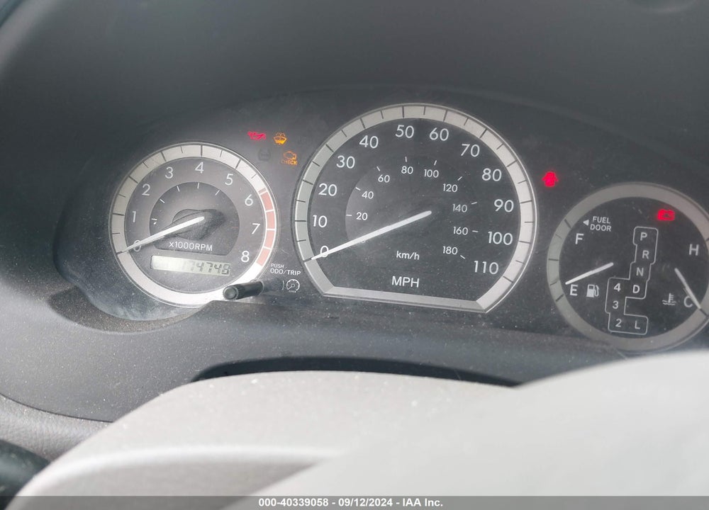2005 TOYOTA SIENNA XLE VIN: 5TDZA22C25S374489