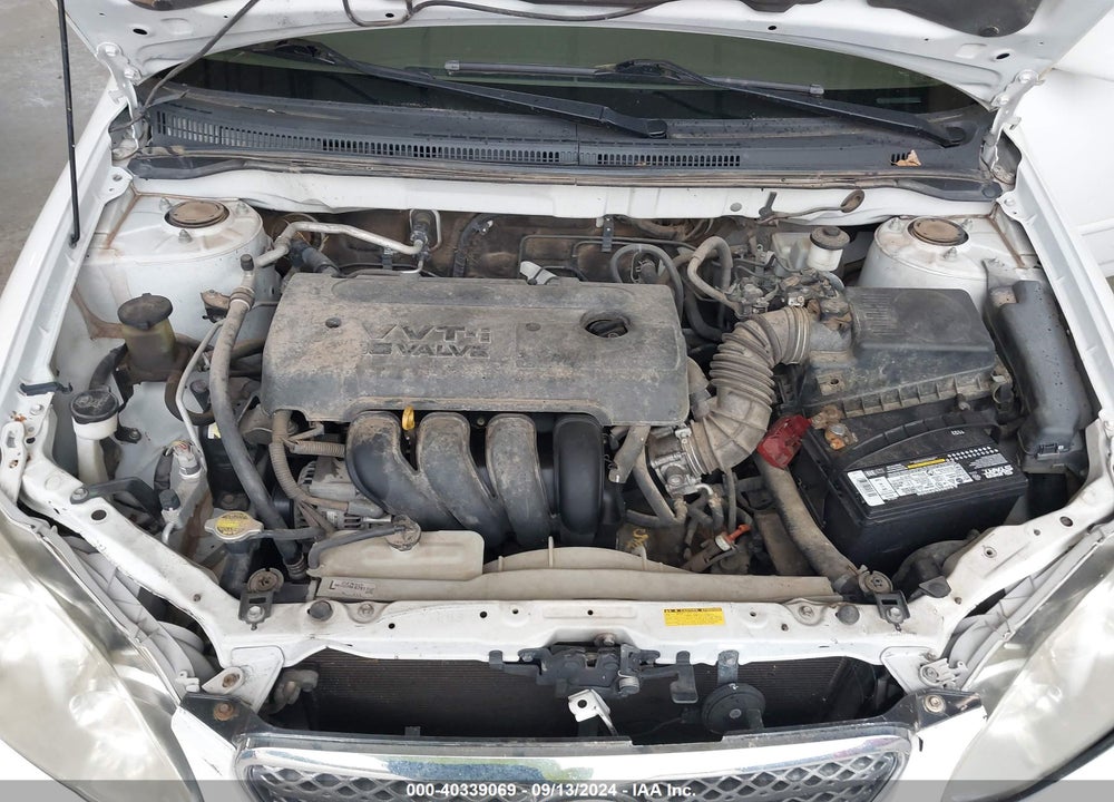 2008 TOYOTA COROLLA LE VIN: 1NXBR32E08Z014098