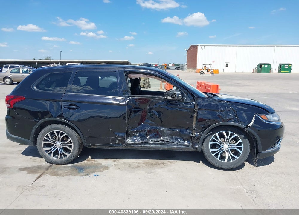 2016 MITSUBISHI OUTLANDER ES VIN: JA4AD2A38GZ008280