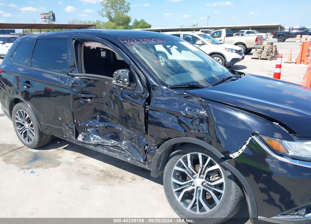 2016 MITSUBISHI OUTLANDER ES VIN: JA4AD2A38GZ008280