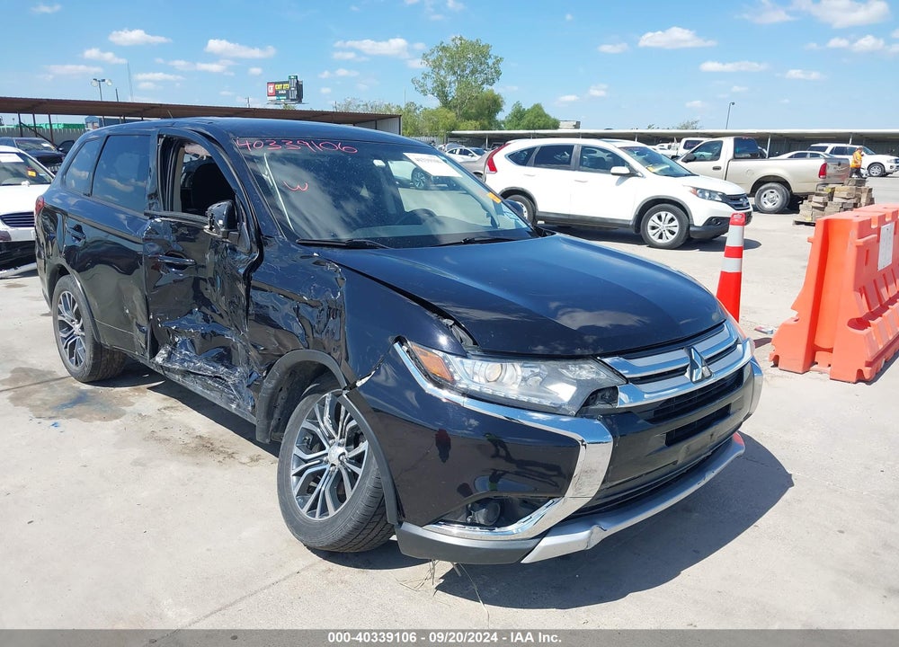 2016 MITSUBISHI OUTLANDER ES VIN: JA4AD2A38GZ008280
