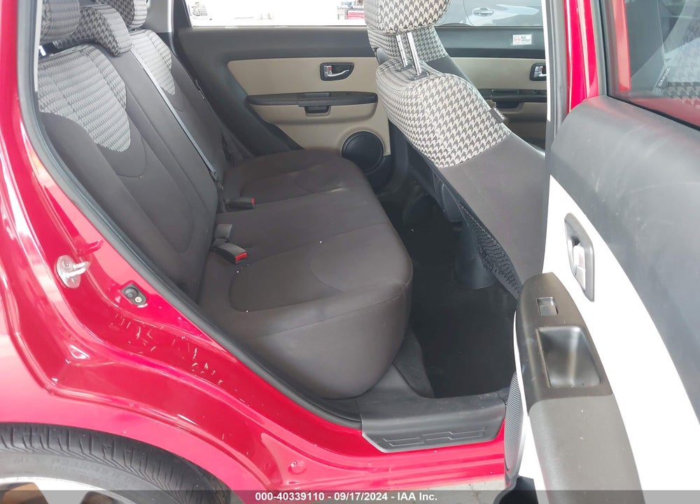 2013 KIA SOUL VIN: KNDJT2A60D7617891