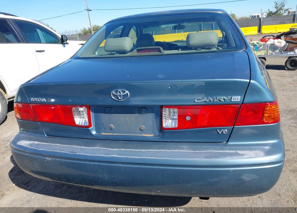 2001 TOYOTA CAMRY XLE V6 VIN: 4T1BF28K41U961215