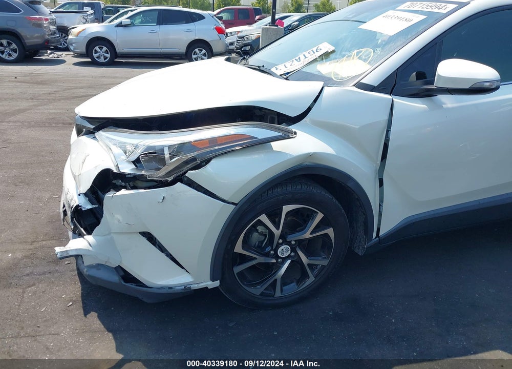 2019 TOYOTA C-HR LIMITED VIN: JTNKHMBXXK1013690