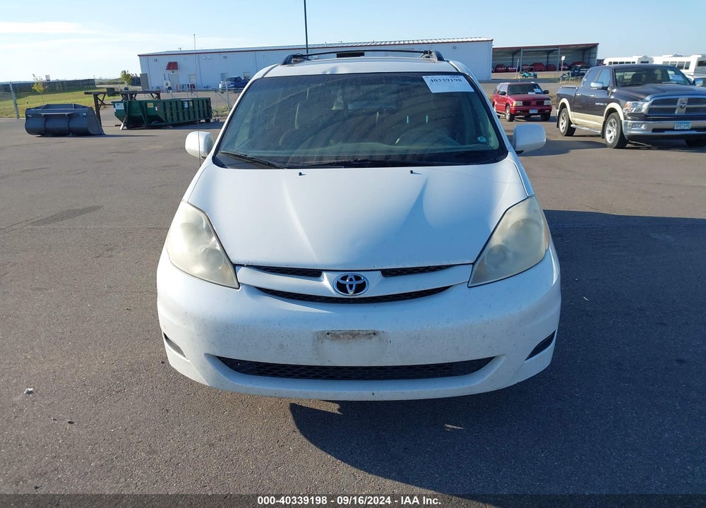 2009 TOYOTA SIENNA XLE VIN: 5TDZK22CX9S241594