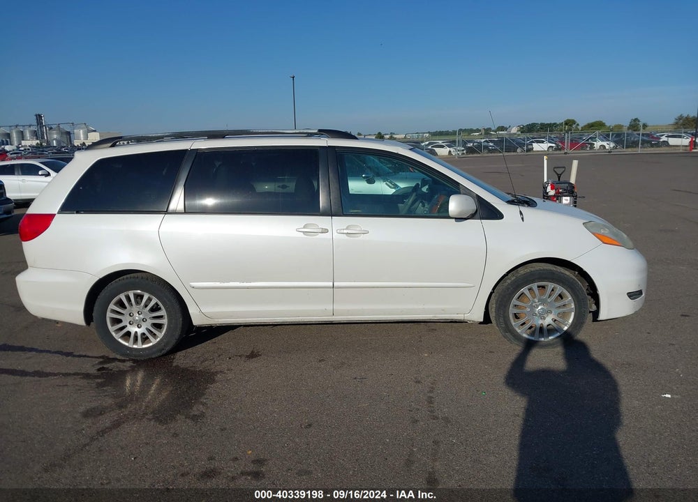 2009 TOYOTA SIENNA XLE VIN: 5TDZK22CX9S241594