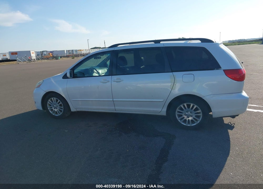 2009 TOYOTA SIENNA XLE VIN: 5TDZK22CX9S241594