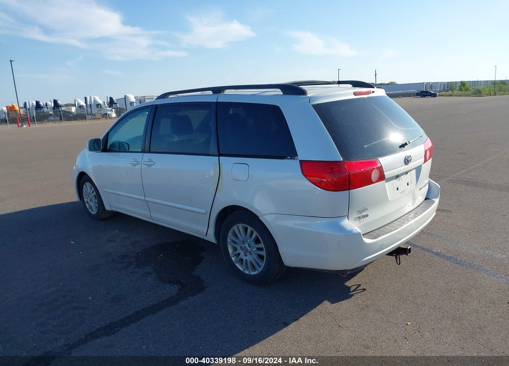 2009 TOYOTA SIENNA XLE VIN: 5TDZK22CX9S241594