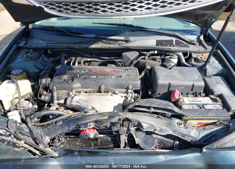 2004 TOYOTA CAMRY LE VIN: 4T1BE32K14U261125