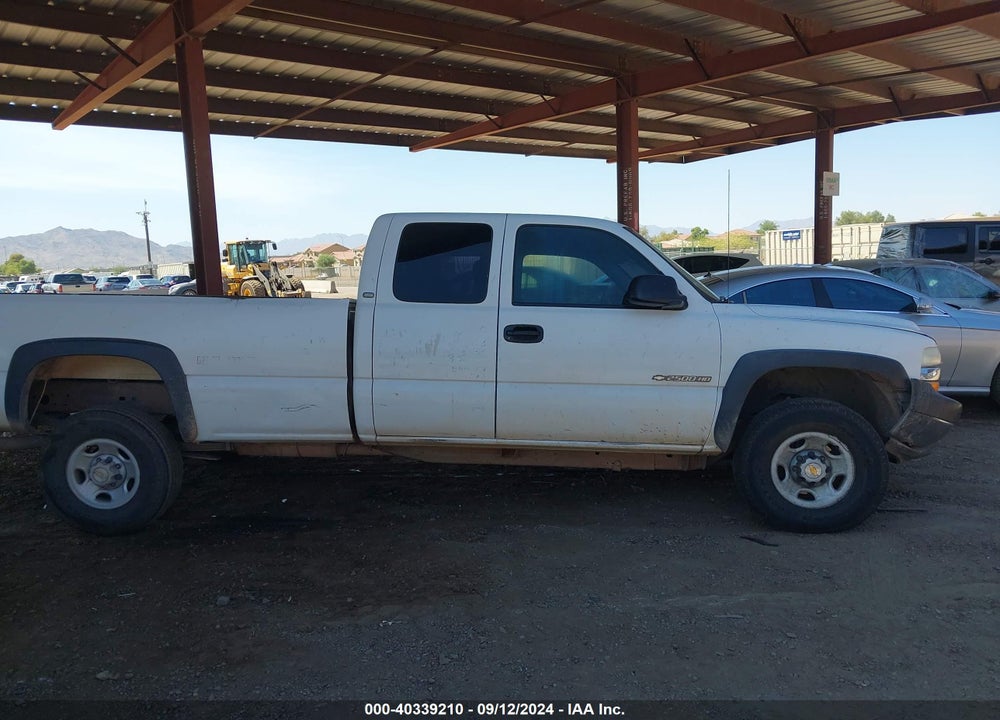 2002 CHEVROLET SILVERADO 2500HD VIN: 1GCHK29U92E180115