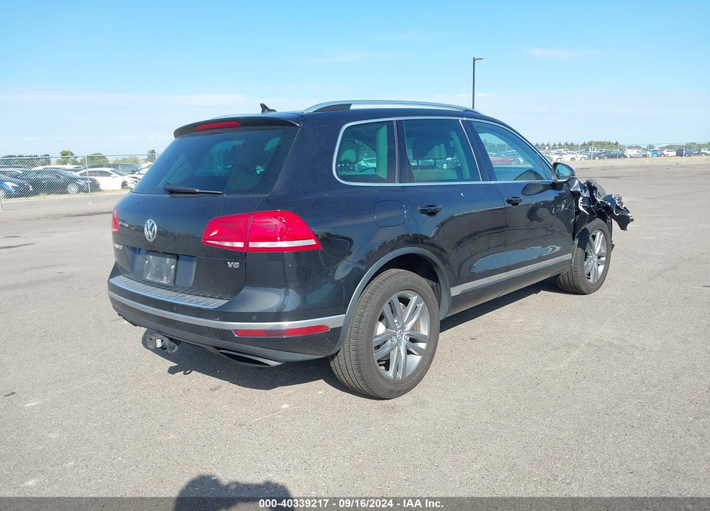 2015 VOLKSWAGEN TOUAREG VIN: WVGEF9BP6FD007745