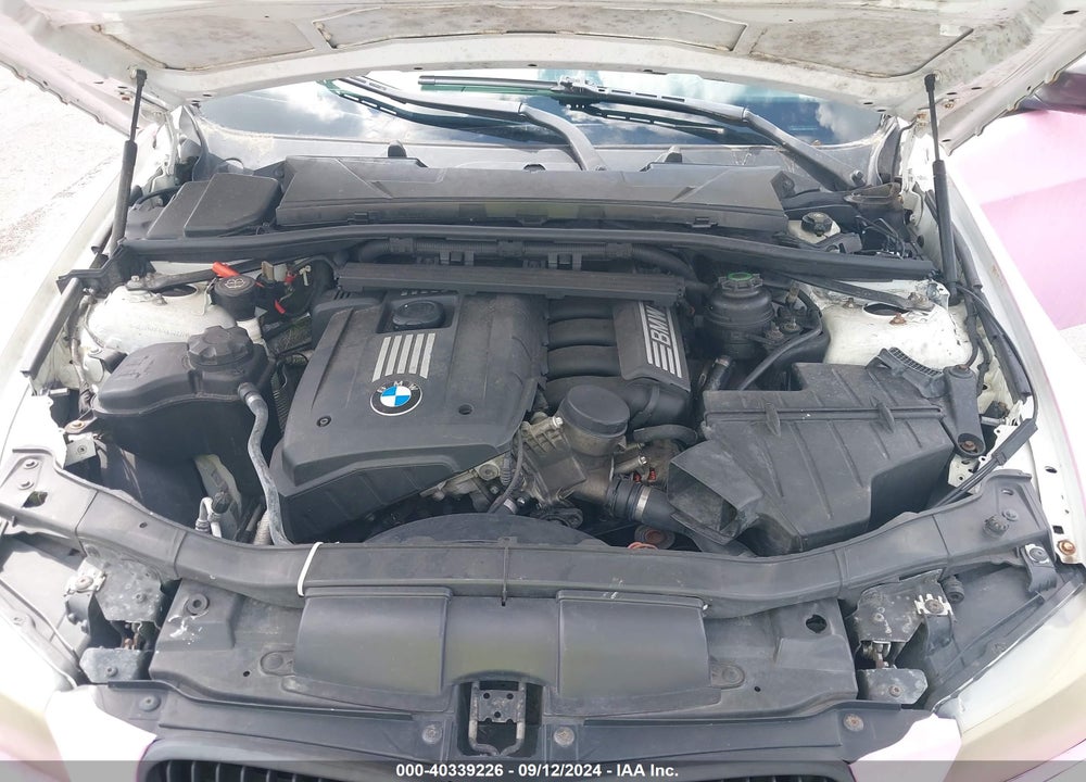 2009 BMW 328I VIN: WBAPH77599NL82222