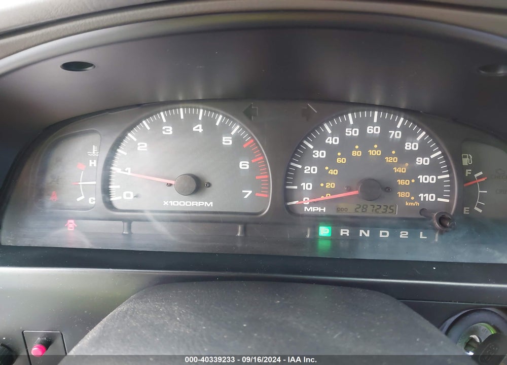 2001 TOYOTA 4RUNNER SR5 V6 VIN: JT3GN86R410202480