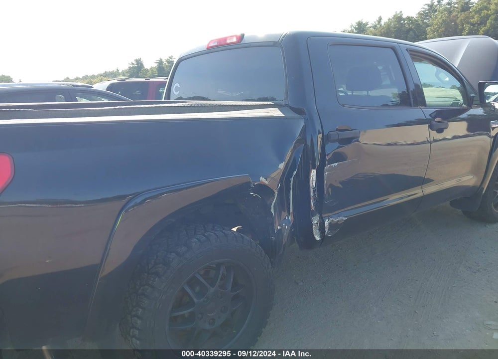 2010 TOYOTA TUNDRA GRADE 5.7L V8 VIN: 5TFDW5F12AX126043