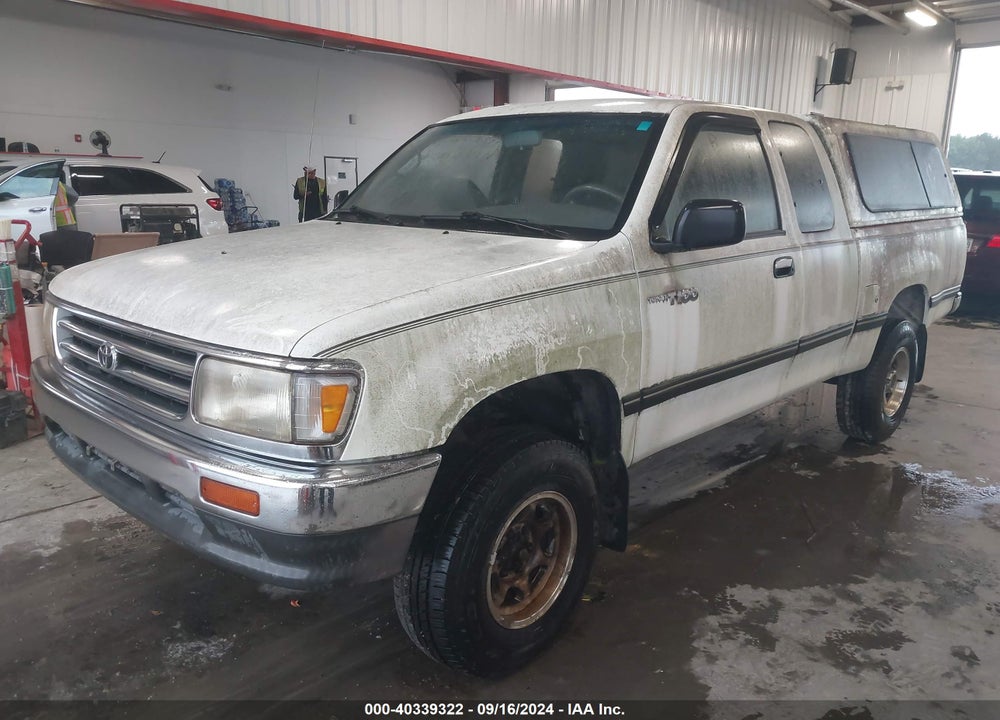 1995 TOYOTA T100 XTRACAB DX VIN: JT4VD22E6S0012820