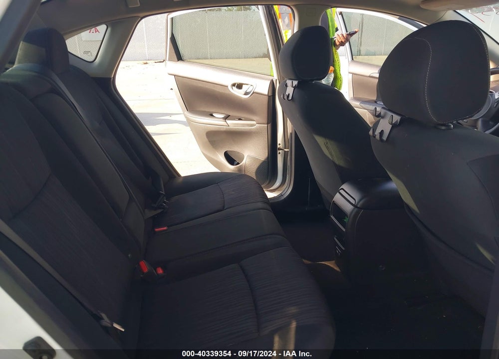 2019 NISSAN SENTRA SV VIN: 3N1AB7AP3KY325451