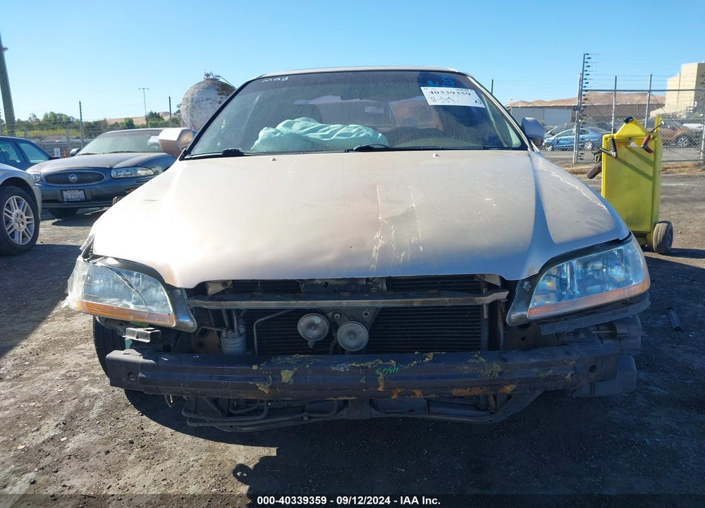 2002 HONDA ACCORD 3.0 EX VIN: 1HGCG16502A068556