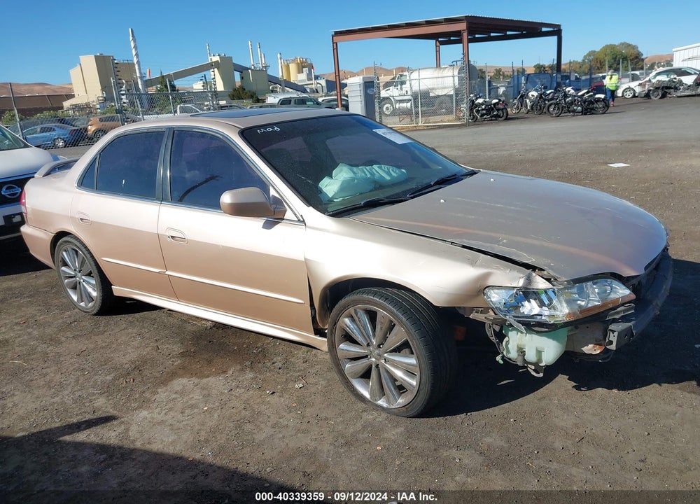 2002 HONDA ACCORD 3.0 EX VIN: 1HGCG16502A068556