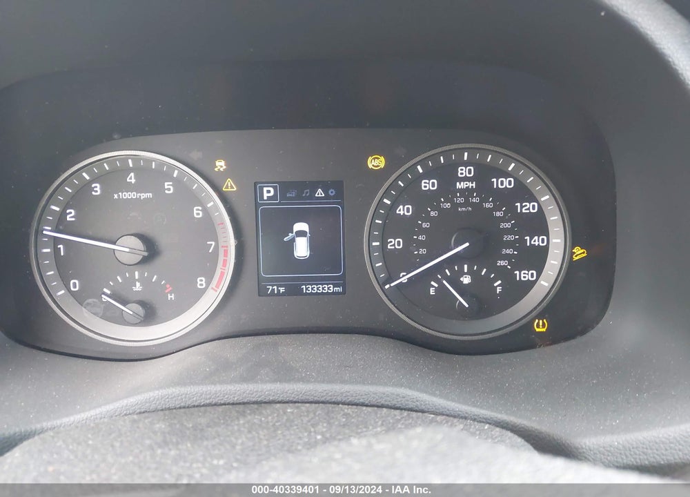 2017 HYUNDAI TUCSON SE VIN: KM8J23A45HU423108