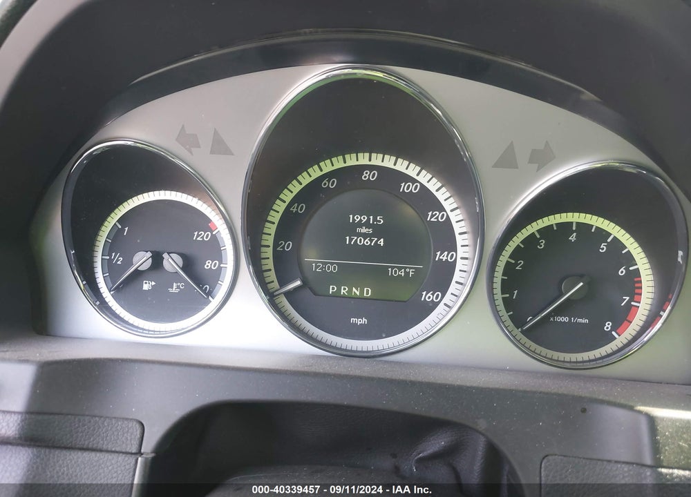 2011 MERCEDES-BENZ C 300 LUXURY 4MATIC/SPORT 4MATIC VIN: WDDGF8BB5BR157280