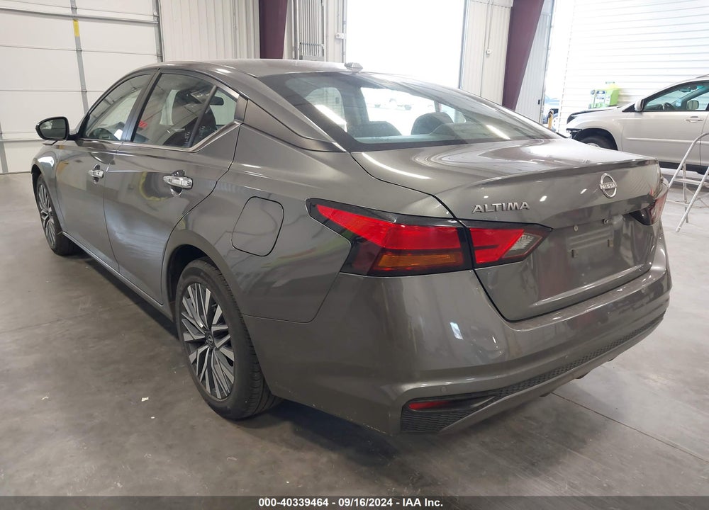 2023 NISSAN ALTIMA SV FWD VIN: 1N4BL4DV6PN389890