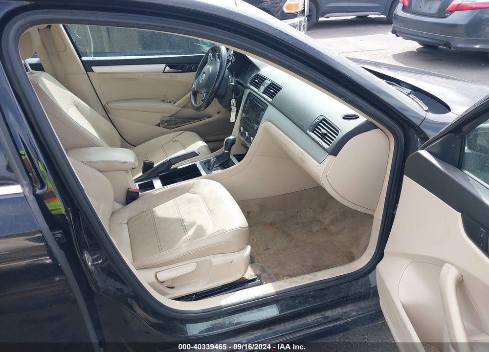 2012 VOLKSWAGEN PASSAT 2.5L SE VIN: 1VWBH7A39CC057476