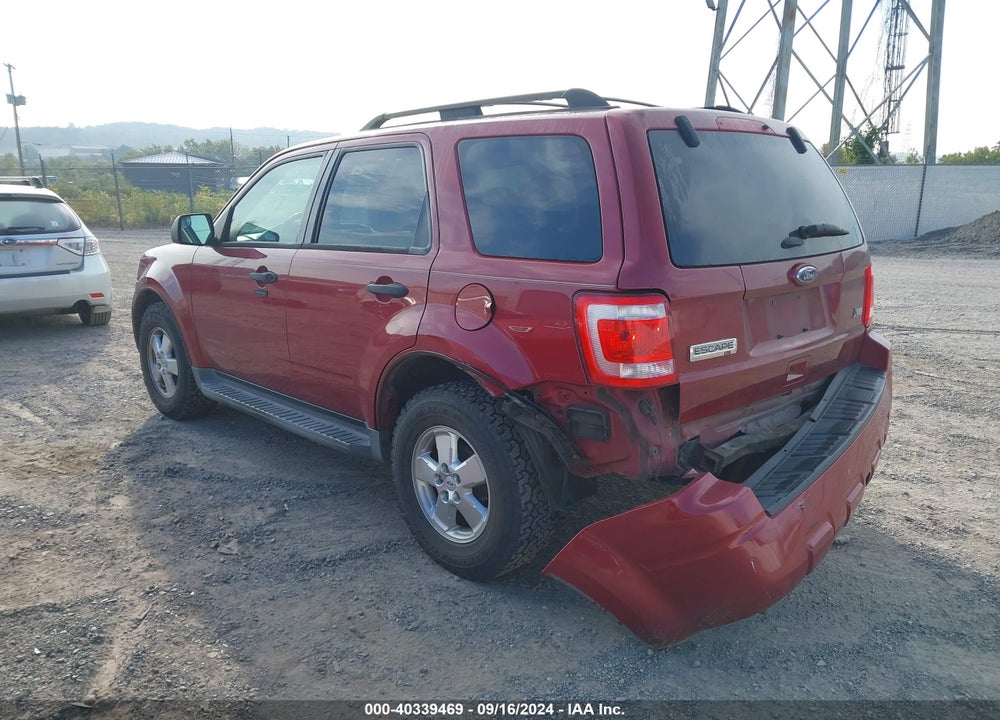 2011 FORD ESCAPE XLT VIN: 1FMCU9DG6BKB32924
