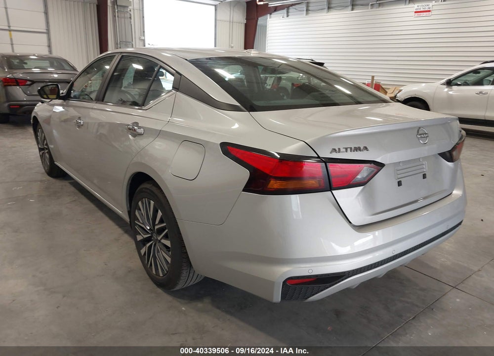 2024 NISSAN ALTIMA SV FWD VIN: 1N4BL4DVXRN375977