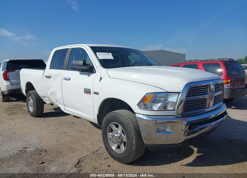 2011 RAM 2500 SLT VIN: 3D7TT2CTXBG630120
