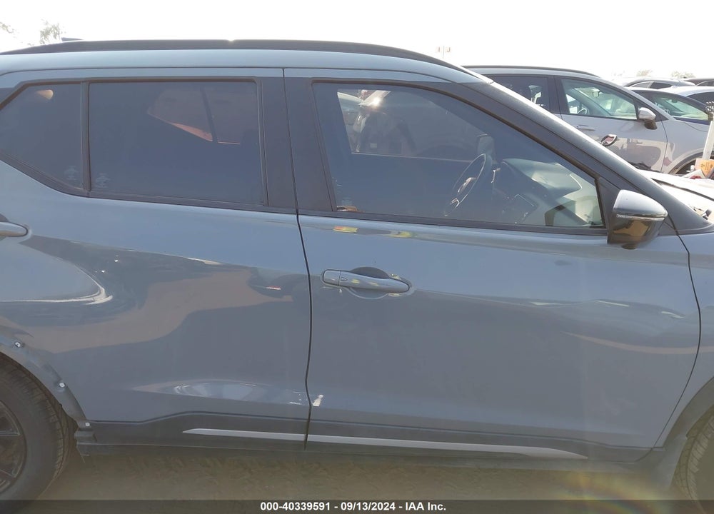 2021 NISSAN KICKS SR XTRONIC CVT VIN: 3N1CP5DV2ML511085