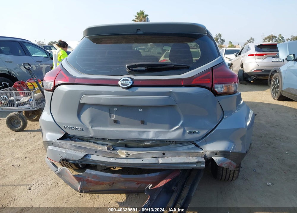 2021 NISSAN KICKS SR XTRONIC CVT VIN: 3N1CP5DV2ML511085