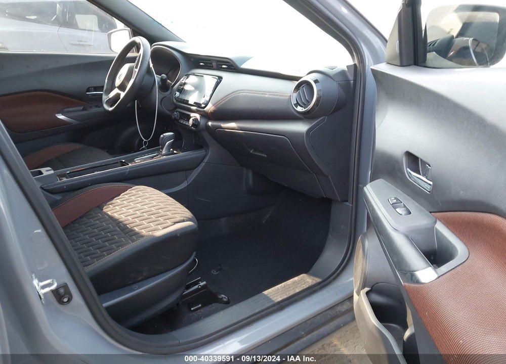 2021 NISSAN KICKS SR XTRONIC CVT VIN: 3N1CP5DV2ML511085