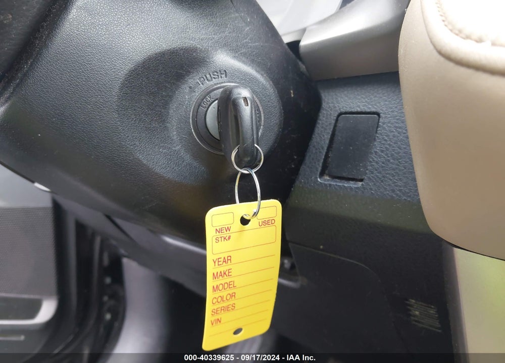 2015 TOYOTA RAV4 XLE VIN: 2T3WFREV1FW212394