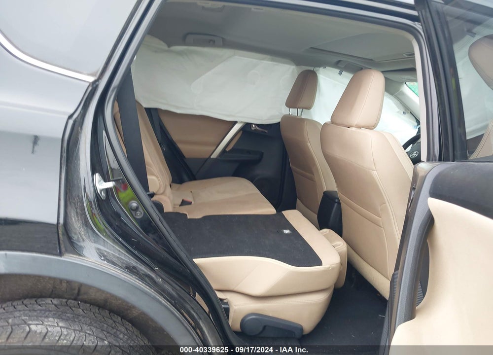 2015 TOYOTA RAV4 XLE VIN: 2T3WFREV1FW212394