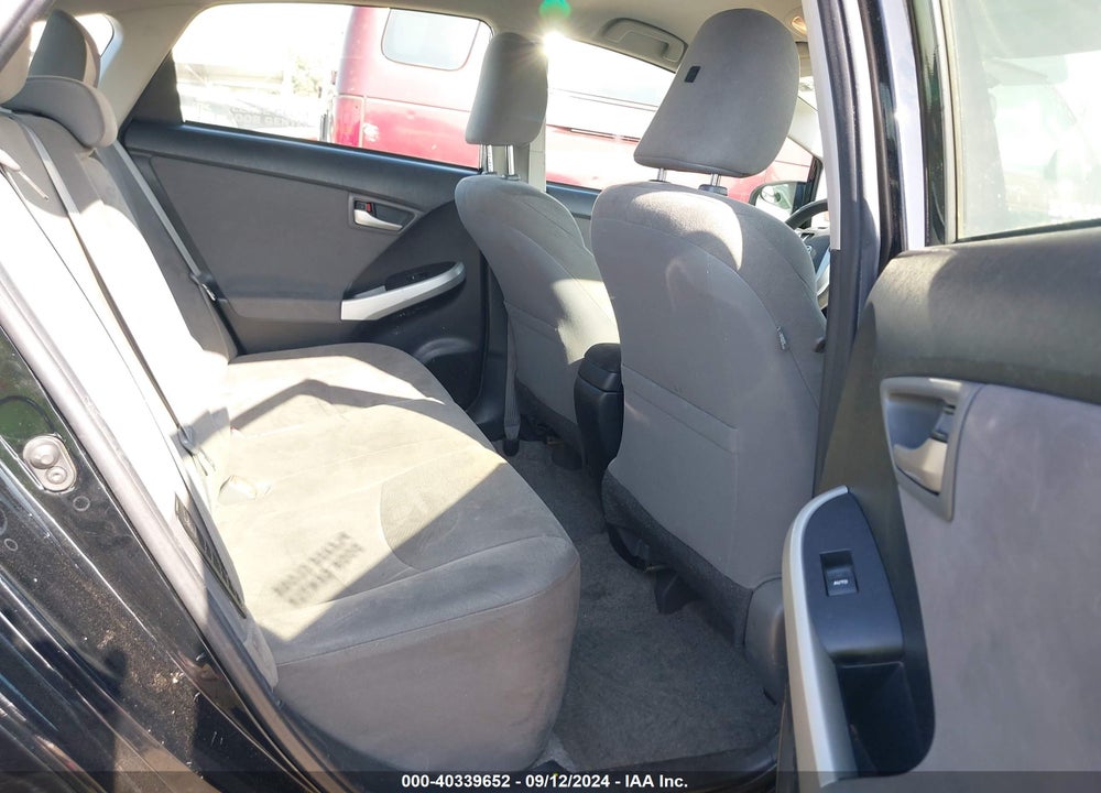 2015 TOYOTA PRIUS TWO VIN: JTDKN3DUXF0433519