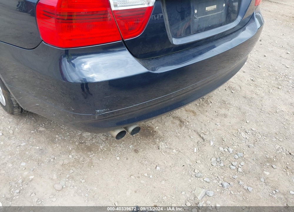 2006 BMW 325XI VIN: WBAVD13566KV00469