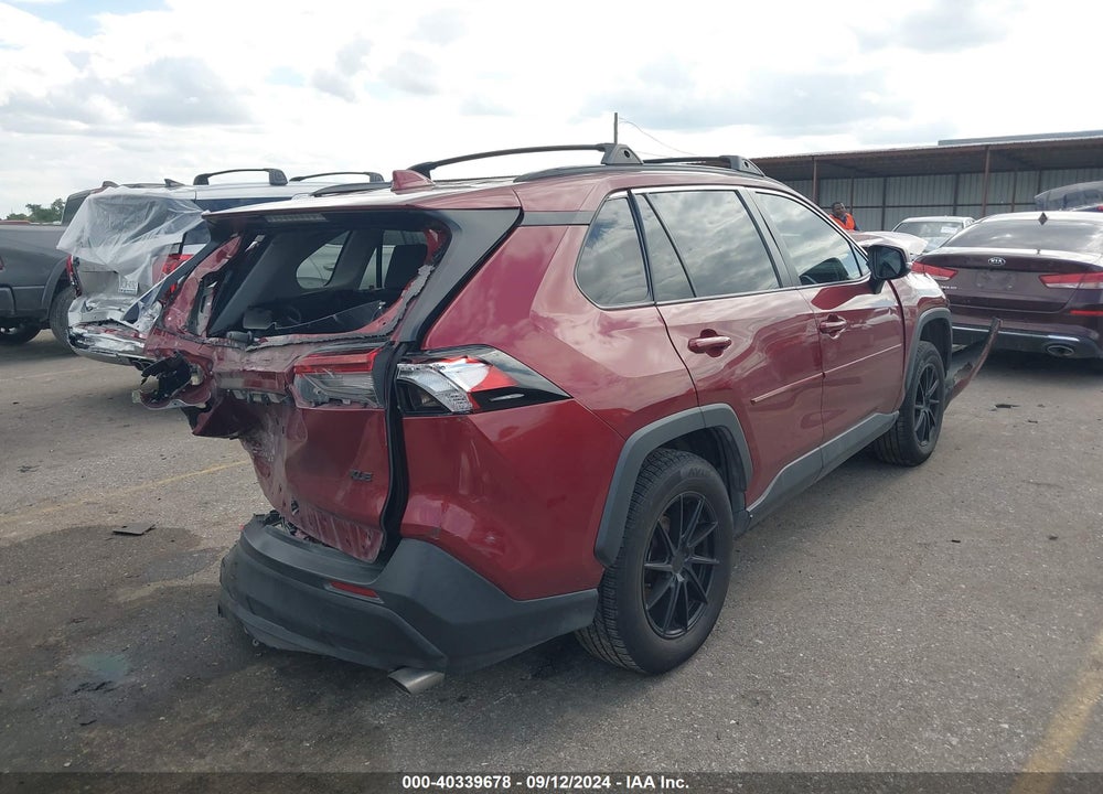 2020 TOYOTA RAV4 XLE VIN: 2T3W1RFV8LW103620
