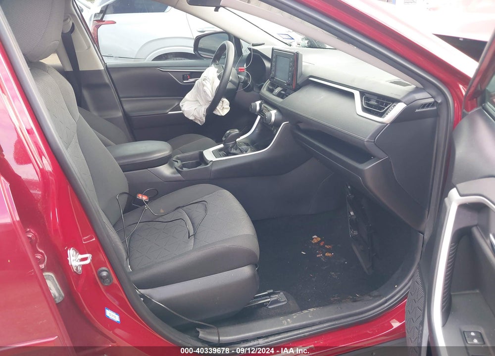 2020 TOYOTA RAV4 XLE VIN: 2T3W1RFV8LW103620