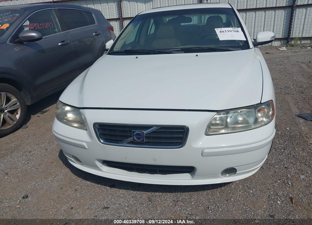 2007 VOLVO S60 2.5T VIN: YV1RS592772628844