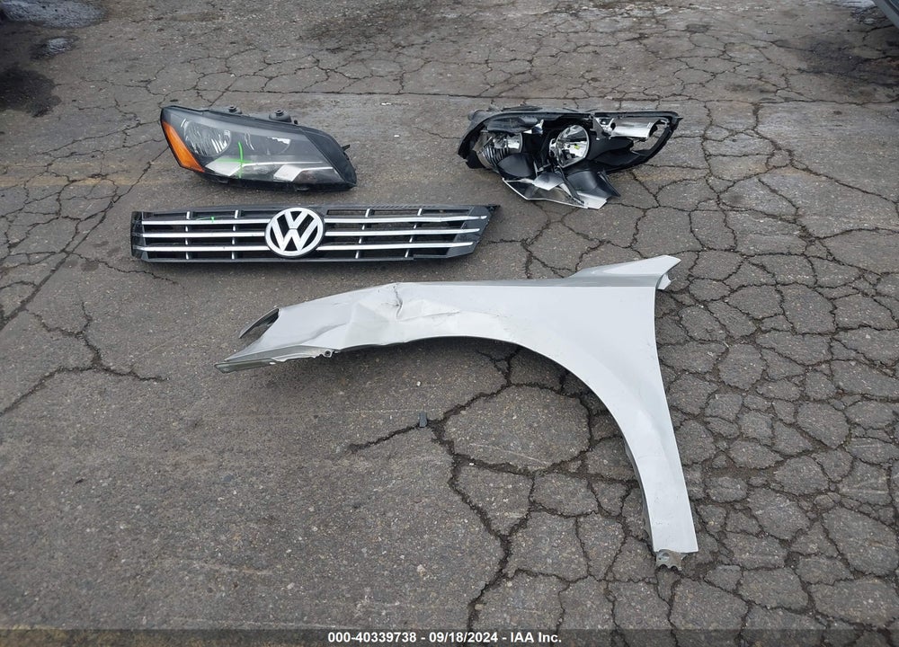 2013 VOLKSWAGEN PASSAT 2.0L TDI SEL PREMIUM VIN: 1VWCN7A36DC037104