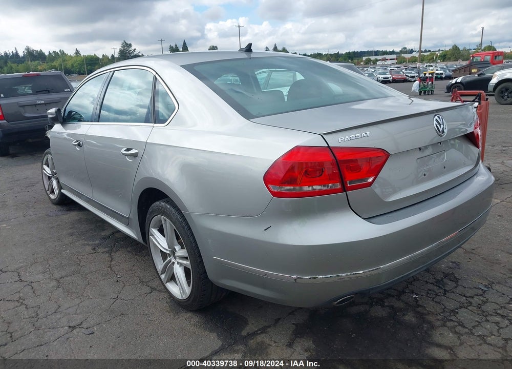2013 VOLKSWAGEN PASSAT 2.0L TDI SEL PREMIUM VIN: 1VWCN7A36DC037104