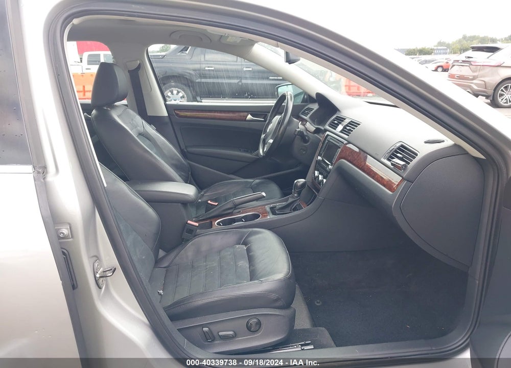 2013 VOLKSWAGEN PASSAT 2.0L TDI SEL PREMIUM VIN: 1VWCN7A36DC037104