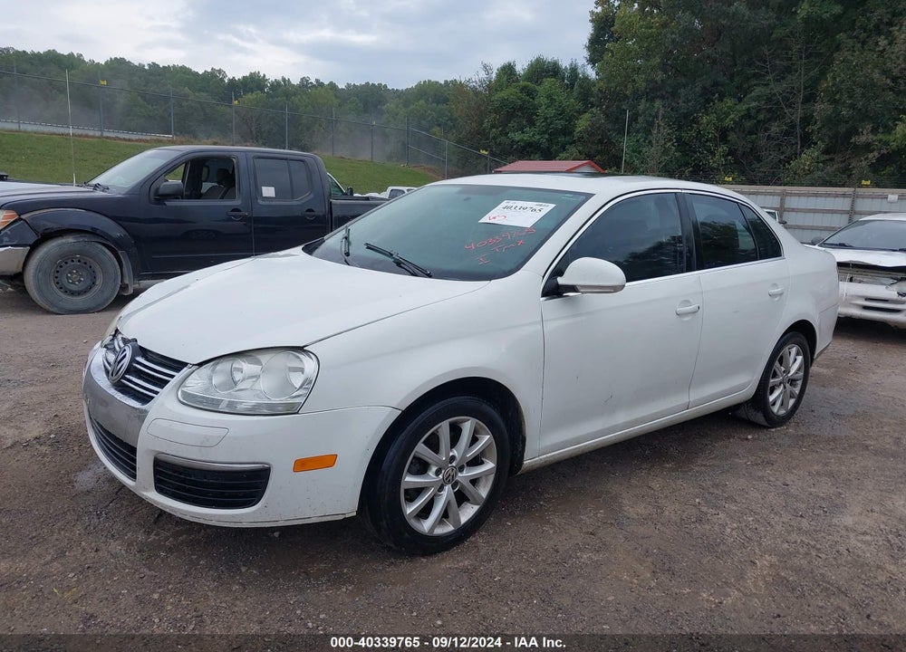2010 VOLKSWAGEN JETTA SE VIN: 3VWRX7AJ4AM051905