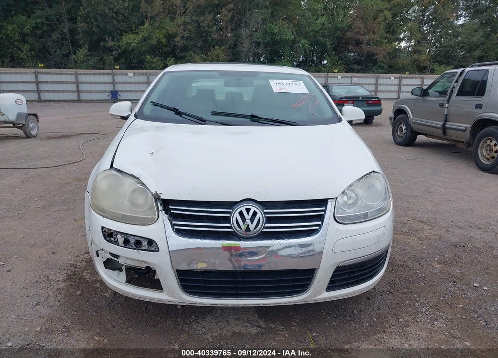 2010 VOLKSWAGEN JETTA SE VIN: 3VWRX7AJ4AM051905
