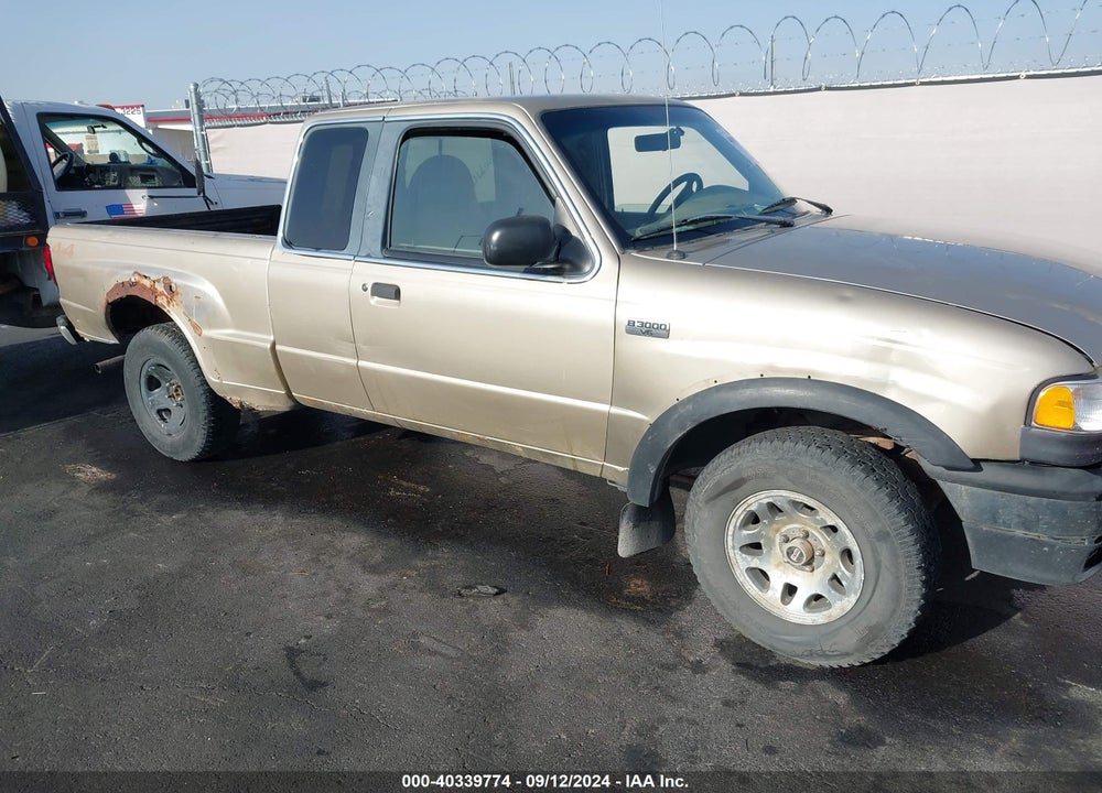 1999 MAZDA B3000 SE VIN: 4F4ZR17V4XTM07839