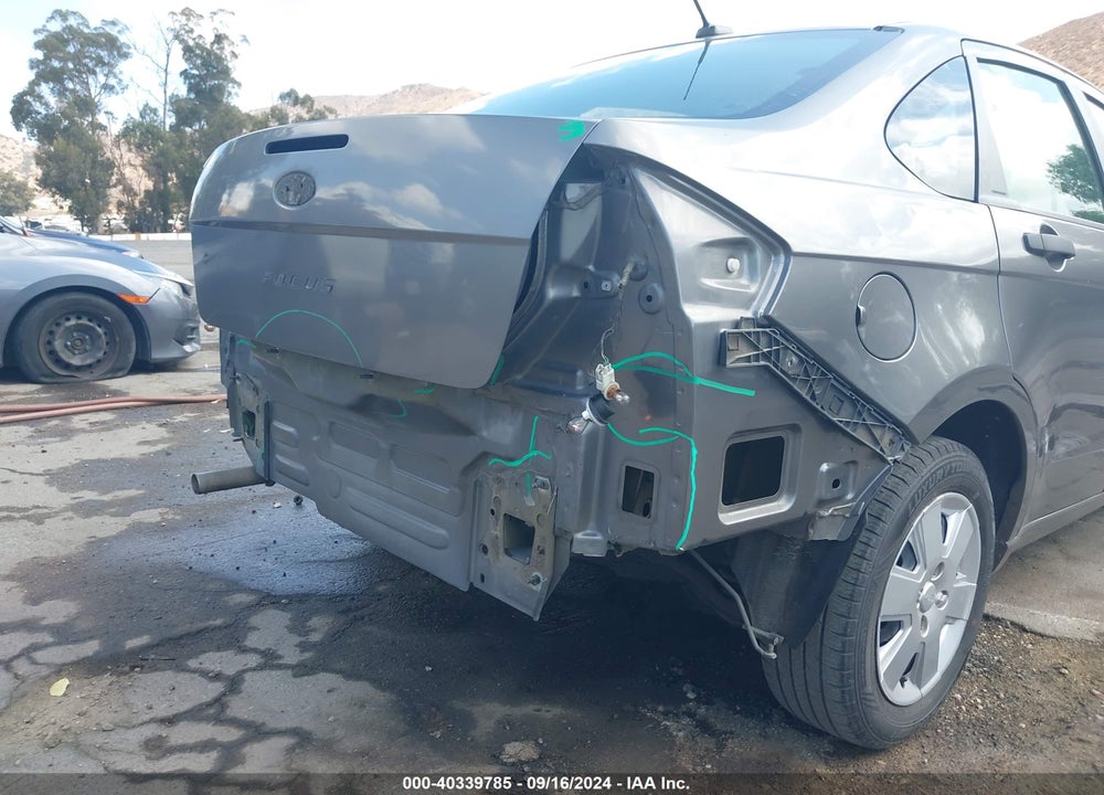 2010 FORD FOCUS S VIN: 1FAHP3EN4AW174887